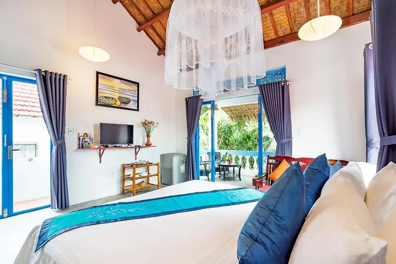 Local Beach Homestay Hoi An 0*,